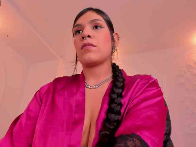 sarahyates webcam