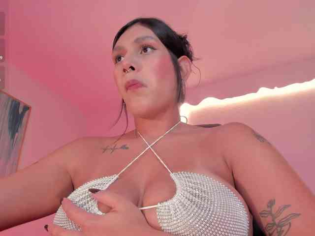 sarahyates webcam
