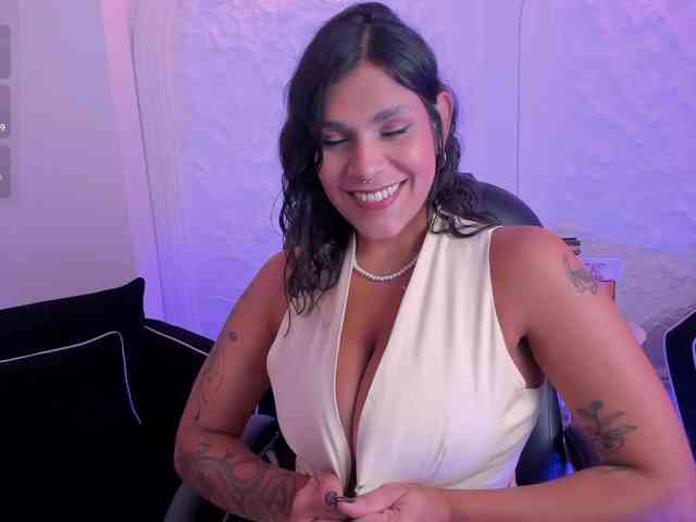 sarahyates webcam