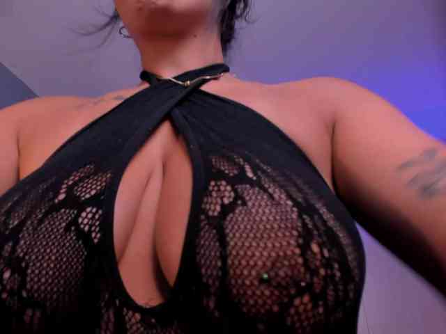 sarahyates webcam