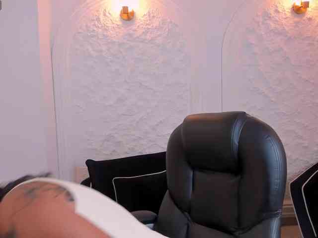 sarahyates webcam