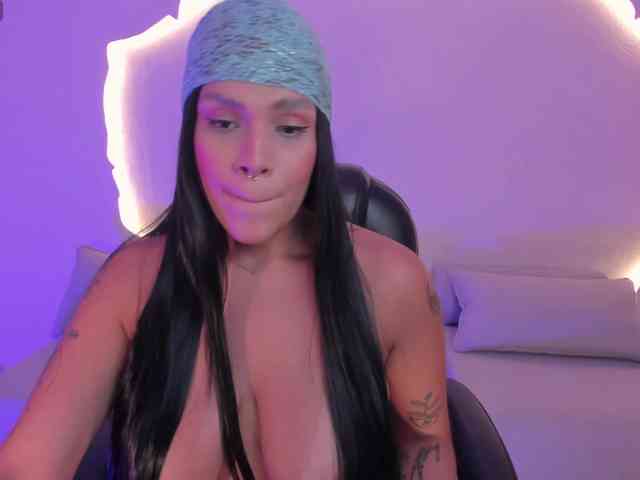 sarahyates webcam
