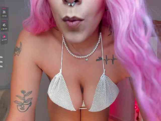sarahyates webcam