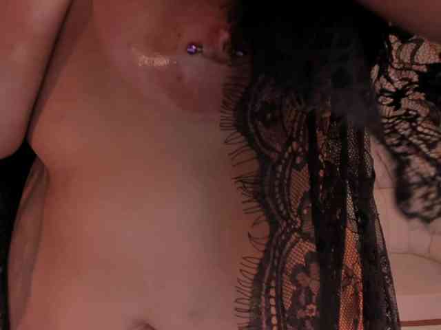 sarahyates webcam