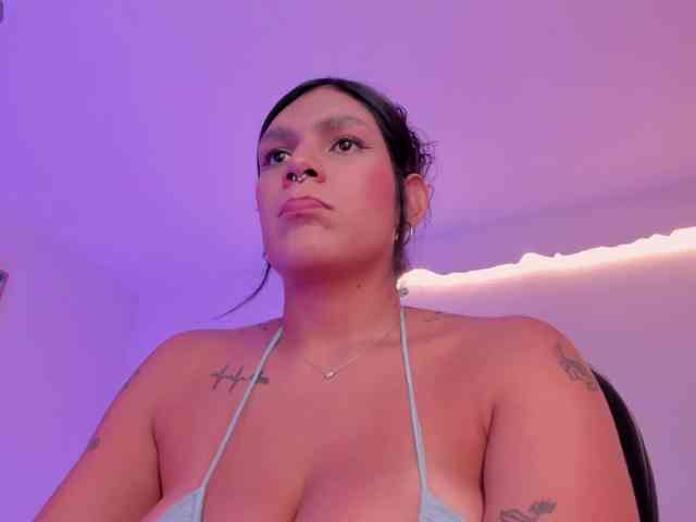 sarahyates webcam