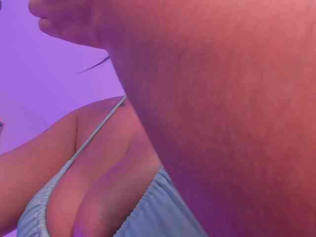 sarahyates webcam