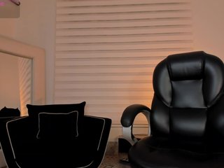 IsabellaMoreau Porn Show