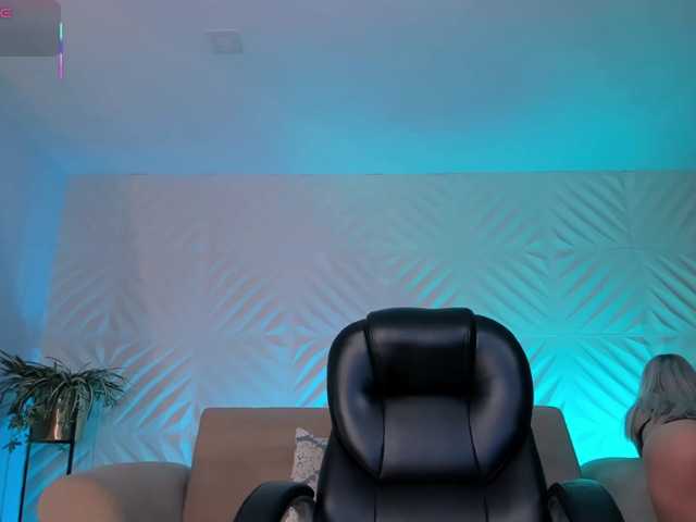 IsabellaMoreau, en directo ahora en BongaCams
