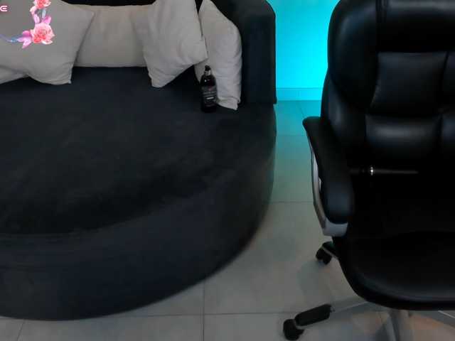 IsabellaMoreau live cam
