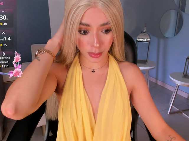 IsabellaMoreau live cam on BongaCams