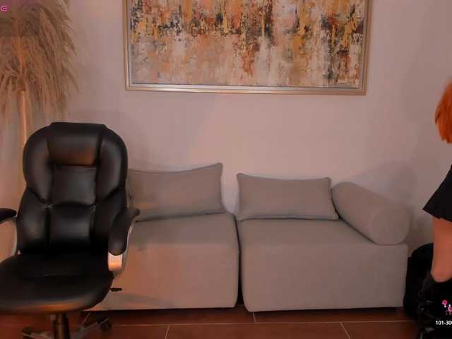 IsabellaMoreau live cam on BongaCams