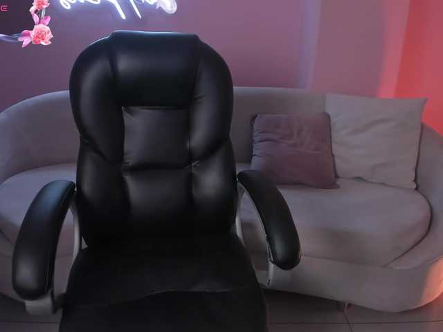 IsabellaMoreau live cam on BongaCams