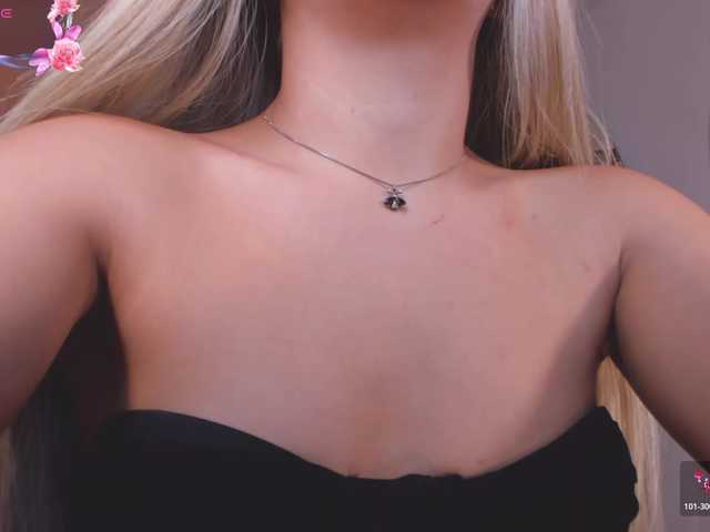 IsabellaMoreau live cam on BongaCams