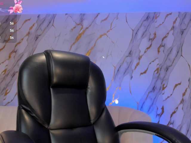 IsabellaMoreau live cam on BongaCams