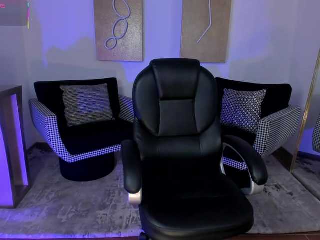 IsabellaMoreau live cam on BongaCams