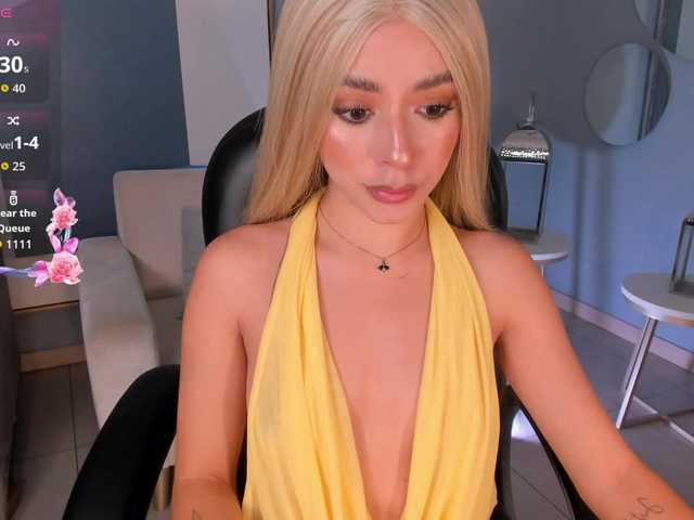 IsabellaMoreau live cam on BongaCams