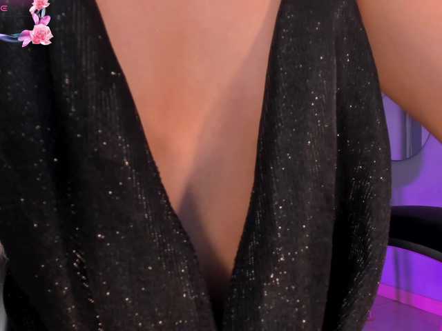 IsabellaMoreau live cam on BongaCams