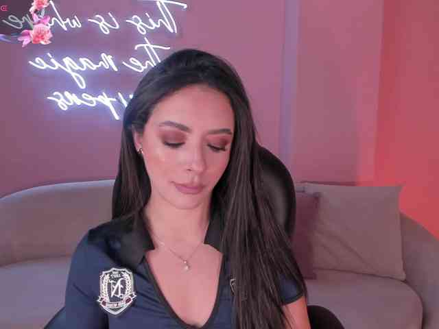 IsabellaMoreau Live Webcam on BongaCams