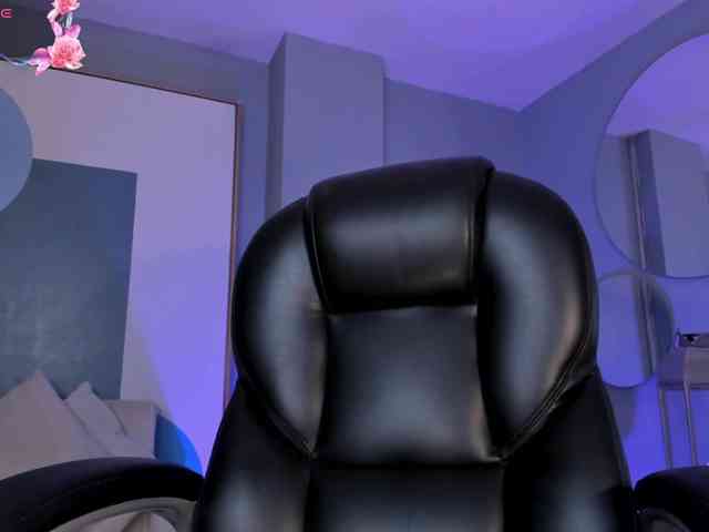 IsabellaMoreau webcam