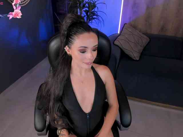 IsabellaMoreau webcam