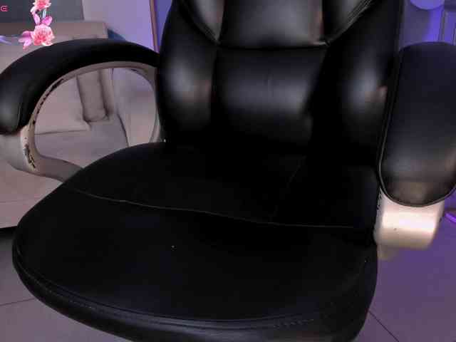 IsabellaMoreau webcam