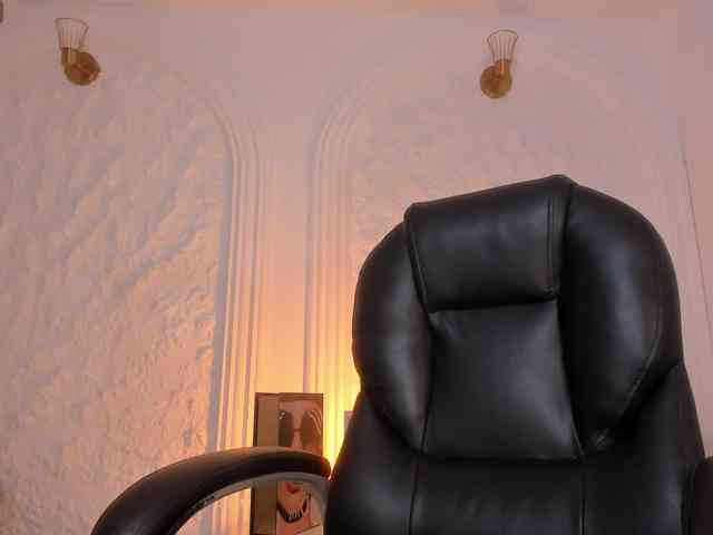 IsabellaMoreau webcam