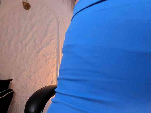 IsabellaMoreau webcam
