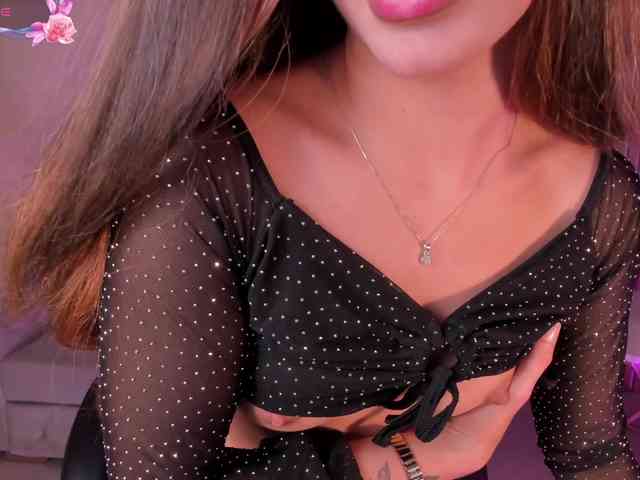 IsabellaMoreau webcam