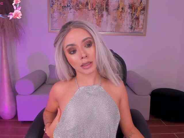 IsabellaMoreau webcam
