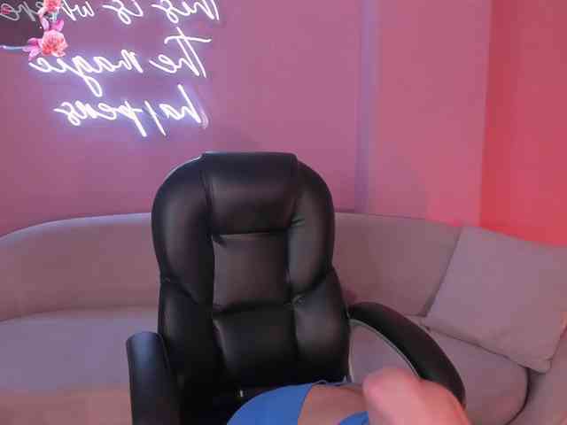 IsabellaMoreau Live Webcam on BongaCams