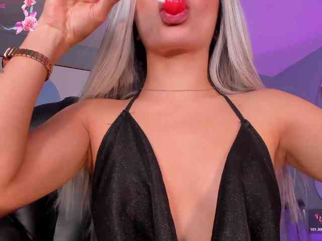 IsabellaMoreau Live Webcam on BongaCams