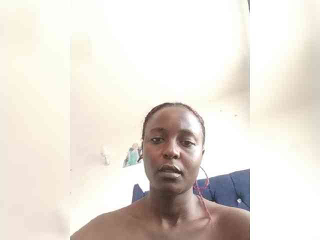 Nasty-cocker webcam
