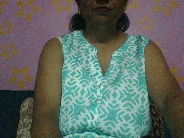 royelpari webcam