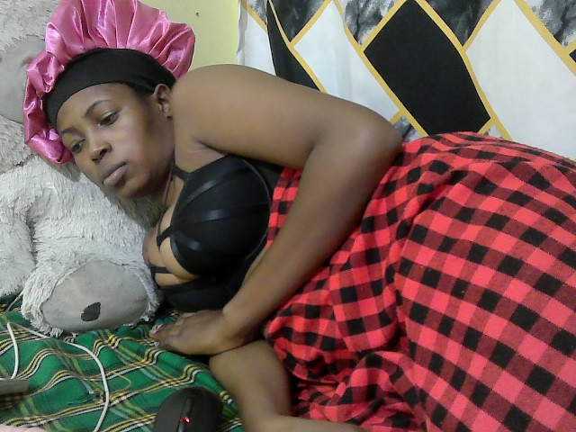 ebonyassaa live cam on BongaCams