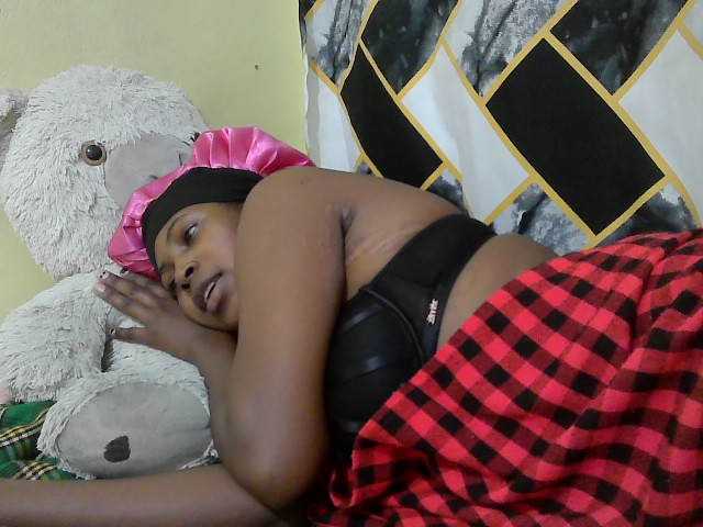 ebonyassaa live cam on BongaCams