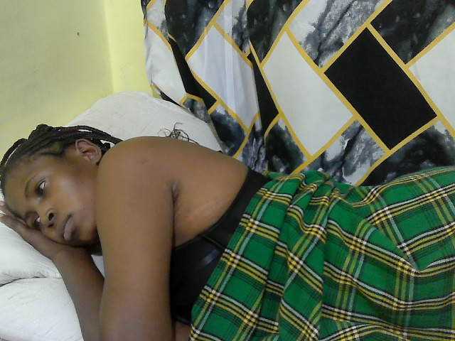 ebonyassaa live cam on BongaCams