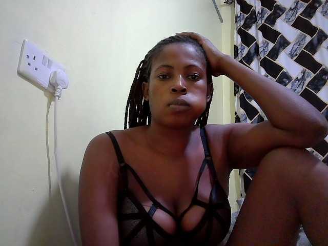 ebonyassaa live cam on BongaCams