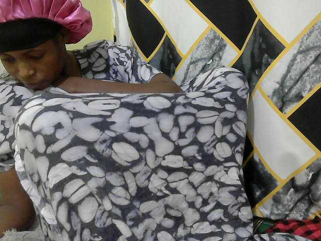 ebonyassaa live cam on BongaCams