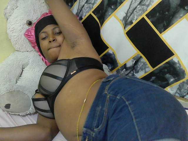 ebonyassaa