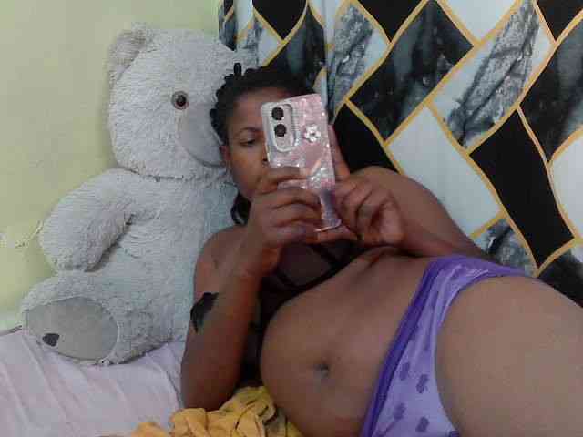 ebonyassaa webcam