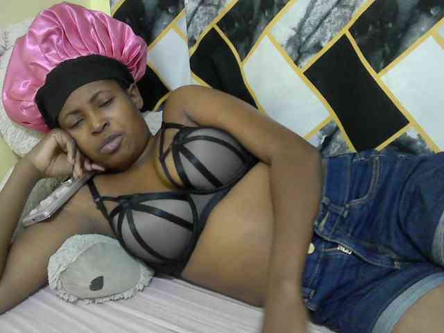 ebonyassaa webcam