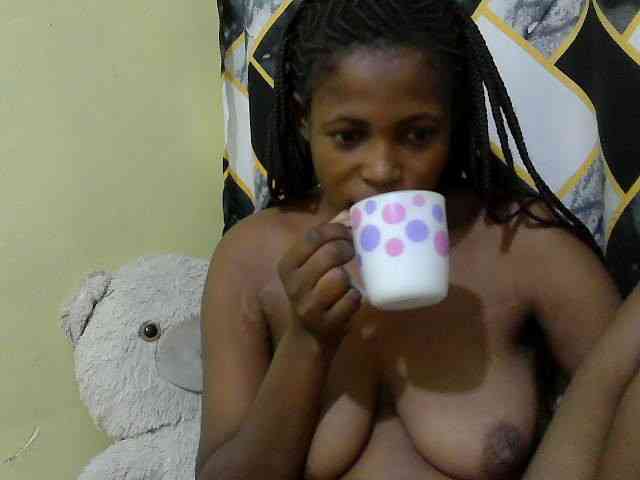 ebonyassaa webcam