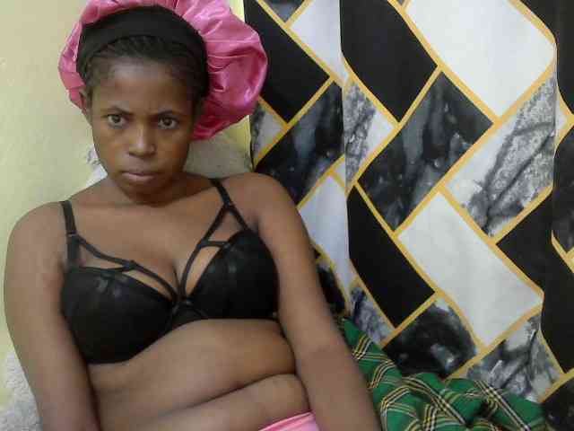 ebonyassaa webcam