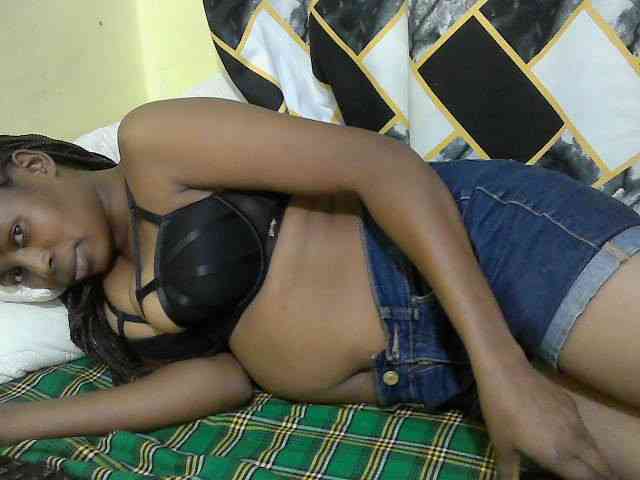 ebonyassaa webcam