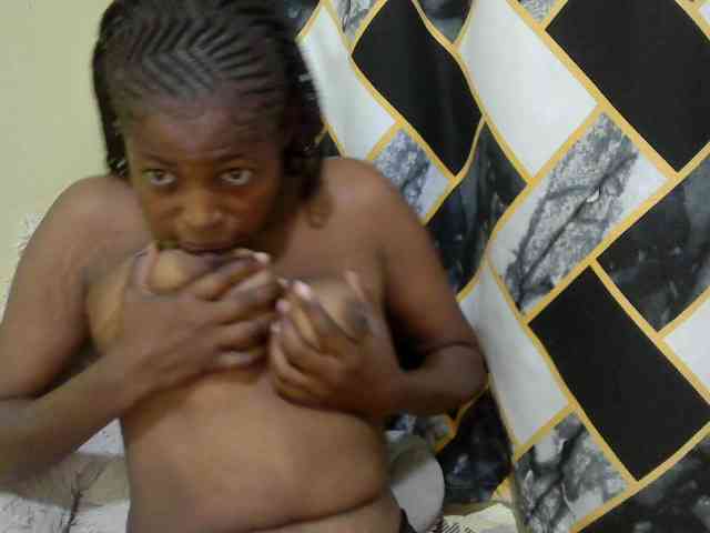 ebonyassaa webcam
