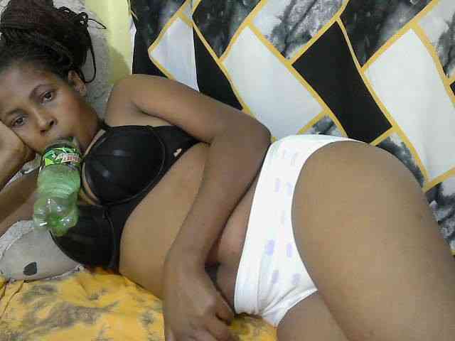 ebonyassaa webcam