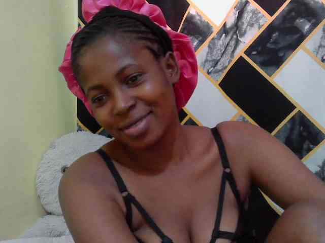 ebonyassaa webcam