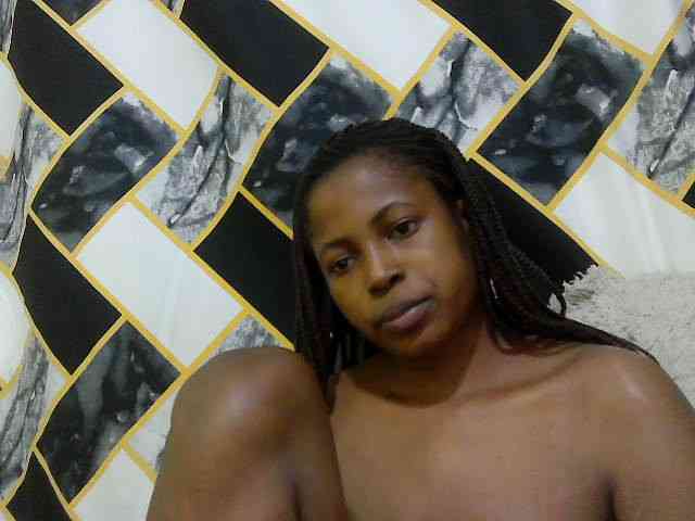 ebonyassaa webcam