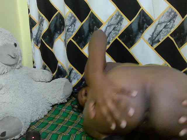 ebonyassaa webcam