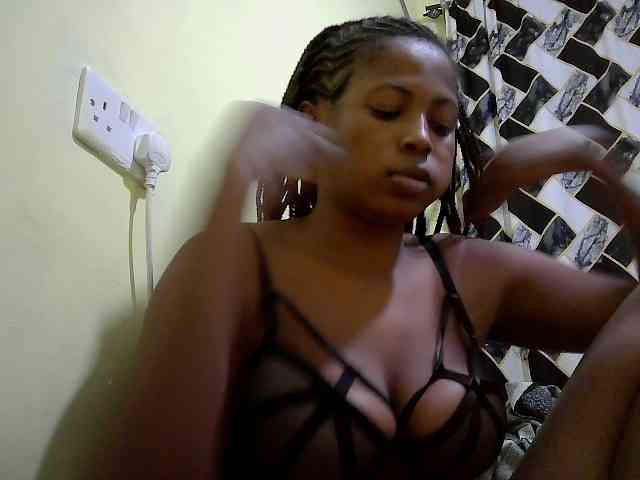 ebonyassaa webcam